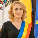  Autobuzele vor putea circula și pe linia de tramvai. Gabriela Firea: ”Călătorii pot să schimbe tramvaiul cu autobuzul mult mai rapid”