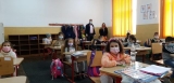 Dan Rusu, primarul  din Comuna Adunatii Copaceni , a sunat clopotelul 