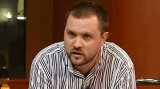 „Primul candidat călare pe un cadavru”