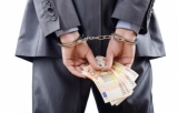 Doi tineri au fost reținuți pentru înșelăciune prin metoda COVID 