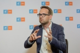 Dominic Fritz, OBLIGAT să publice actul de identitate 