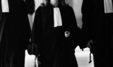 Magistraţii ordonă Guvernului să acorde 'imediat' vize tuturor judecătorilor şi procurorilor 