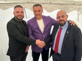 Piedone alături de presedintele Partidei Romilor ,Nicolae Păun,  baie de mulțime, în Parcul Sebastian