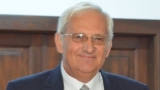 Primarul PNL, Adrian Ungureanu, din comuna Brebu, judeţul Prahova: „Să-mi sugă p... babele de la biserică. Să-mi sugă cu popa cu tot. Acolo e o mahala şi nişte idioate... De ce să nu stăm şi noi 4 ani, să belim p..., să ne plimbăm, să ne recreăm?... Îmi s