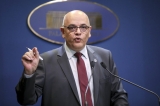 Raed Arafat reclamă furnizorii pentru că nu au respectat contractele de distribuire a testelor de salivă, școlile rămânând fără teste 