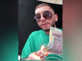 Ratatul din familia  Clejanilor! Drogatul  Fulgy, arde bancnote în direct. „Am bani de vă îngrop”. 