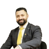 scaunul-primarului-ciprian-ciucu-se-clatina-sustinatorii-au-ajuns-la-disperare-si-au-trecut-la-extreme-52125-2.jpg