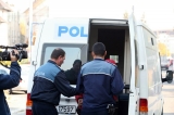 Bătrân în vârstă de 84 ani, reținut pentru că ar fi agresat o fetiță de 9 ani
