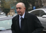 România, pe locul al doilea la cererile de extrădare din Londra. , In  Marea Britanie se află și Alexander Adamescu sau Puiu Popoviciu, care sunt la Londra, în vreme ce autoritățile române au cerut extrădarea lor