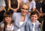 COMUNICAT DE PRESĂ Ramona Ioana Bruynseels, candidat la  alegerile prezidentiale  Confesiunile românilor