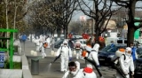 Primarul sectorului 4, Daniel Băluță face dezinfecție ca-n China în Sectorul 4