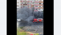 Incendiu într-o intersecție aglomerată din Capitală 