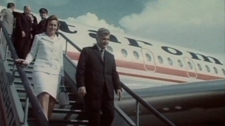 avionul-prezidential-al-lui-nicolae-ceau-escu-a-fost-donat-muzeului-aviatiei-romane-48904-1.jpg