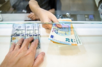 curs-valutar-bnr-scade-euro-48916-1.jpg