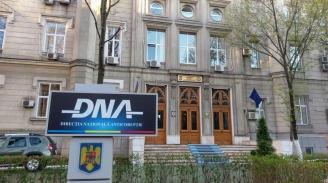 directorul-salii-polivalente-din-bucure-ti-trimis-in-judecata-de-catre-dna-51554-1.jpg