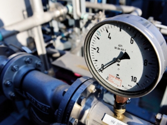fmi-cere-guvernelor-sa-lase-consumatorii-sa-suporte-preturile-mari-la-energie-50943-1.jpg