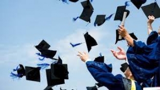 romania-este-tara-cu-cei-mai-putini-absolventi-de-studii-superioare-din-ue-1.jpg